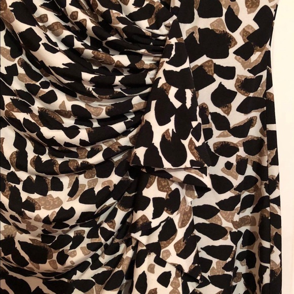 Dress day or evening - Picture 4 of 5